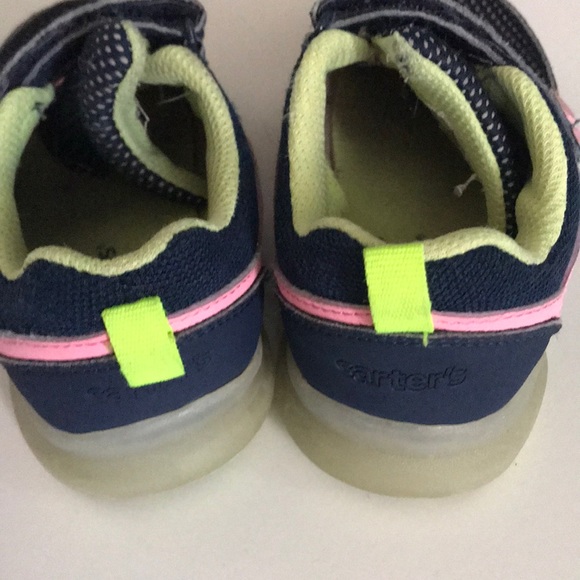 Shoes - Picture 4 of 6